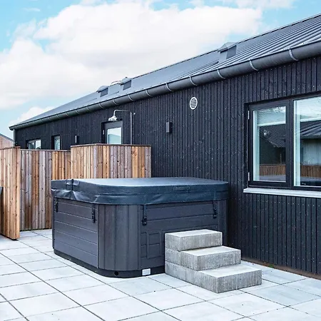 Feriehus Luxury Seaside Retreat In *